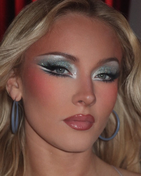 Zara Larsson makeup